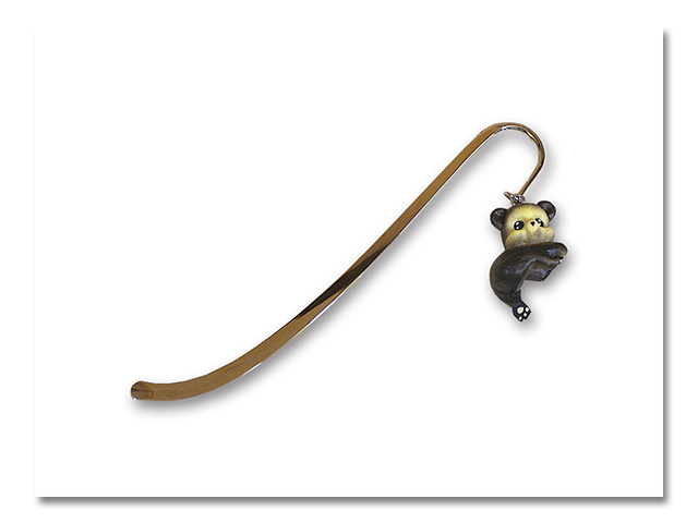 ブックマーカー "小熊出没"