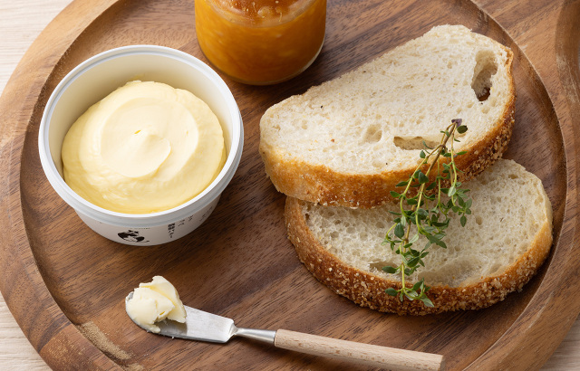 有機JAS認証】オホーツクおこっぺ有機醗酵バター 有塩