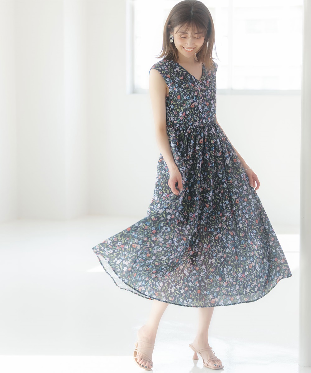 ボタニカルタックギャザーフレアワンピース《NEW Style》