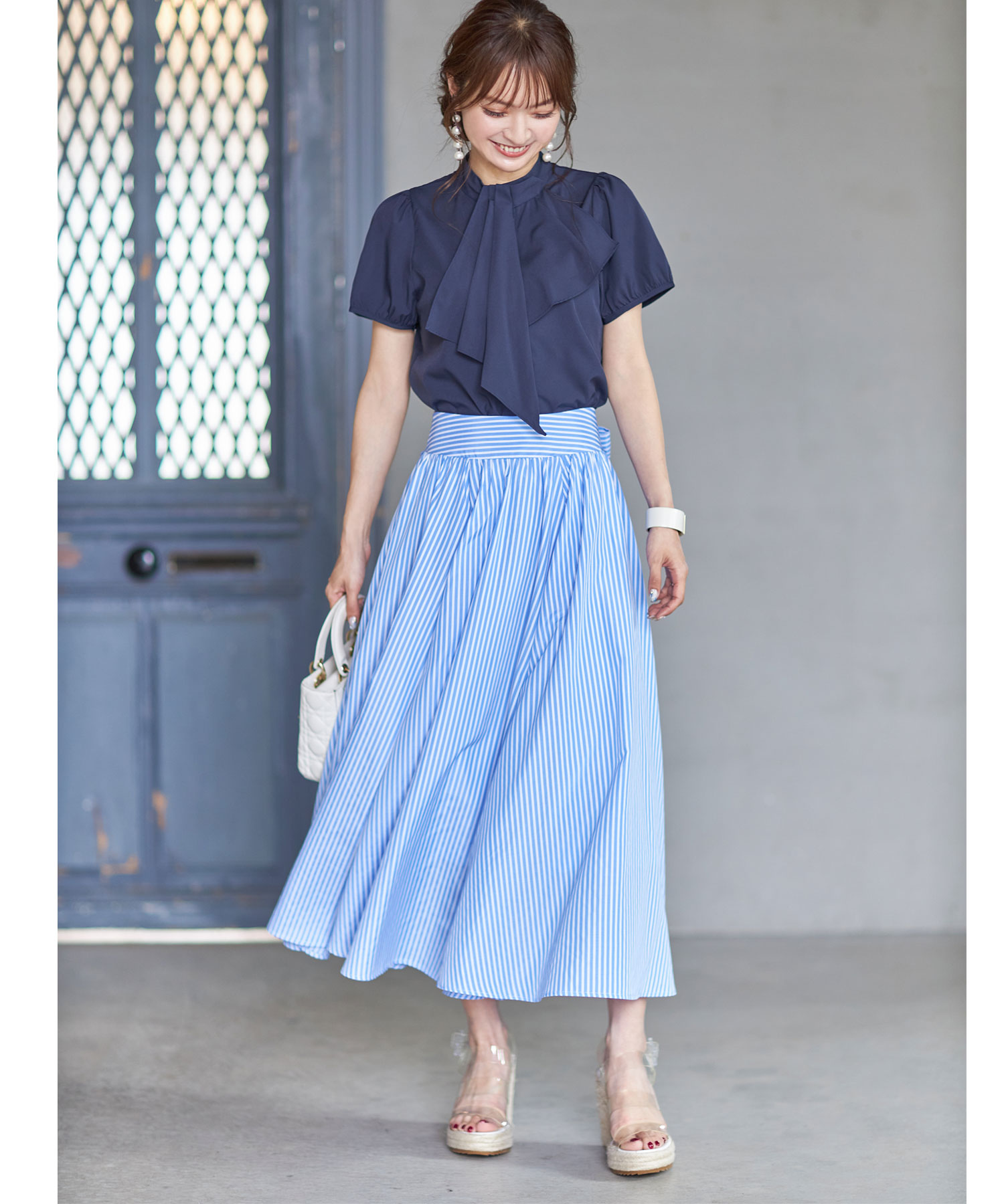 《成瀬愛里さん着用》バックリボンストライプギャザースカート