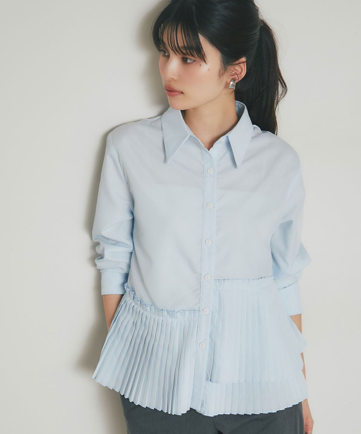 4月1日WEB限定再販！裾プリーツシャツ