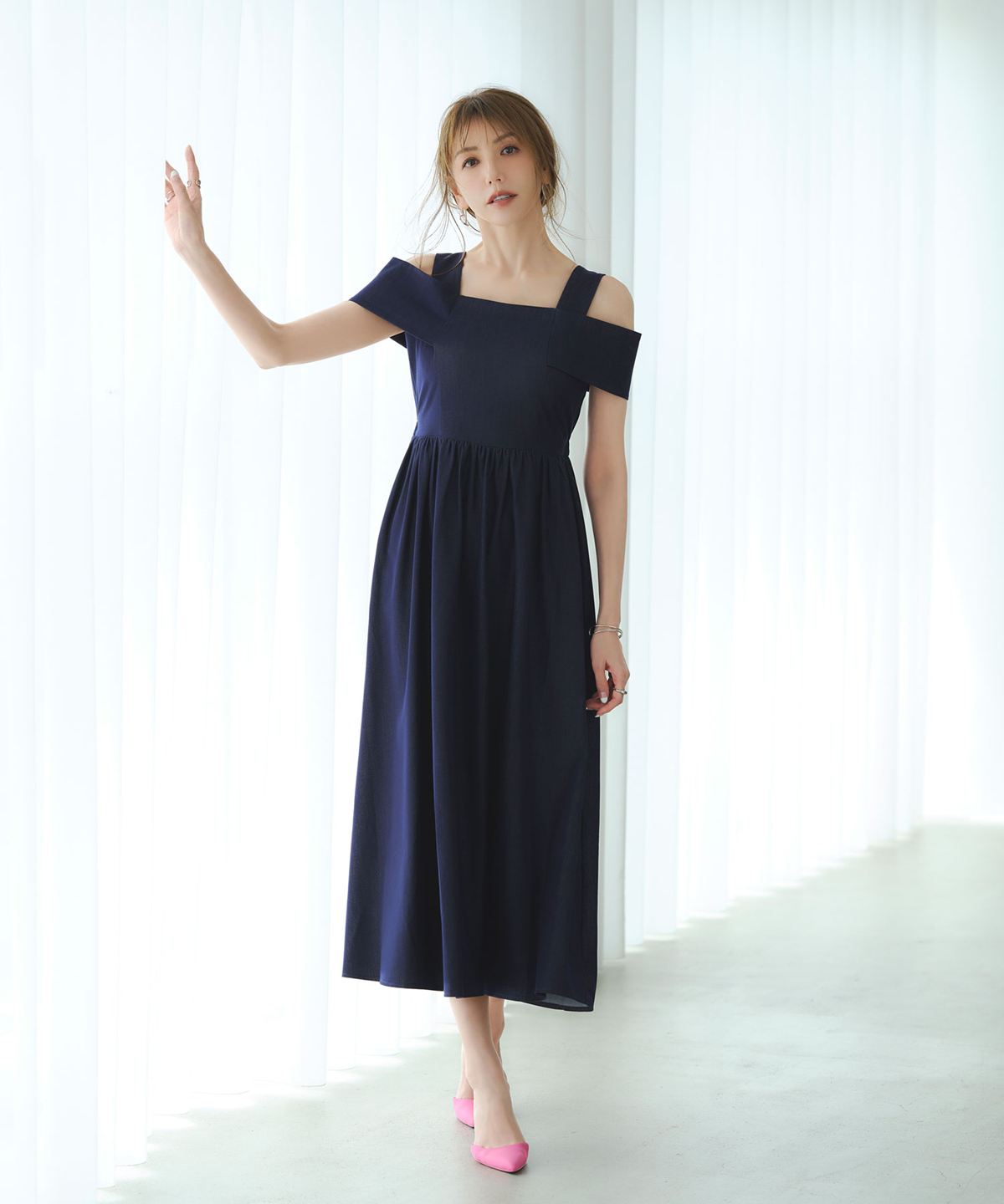 【美香さん着用】オープンショルダーデニムワンピース