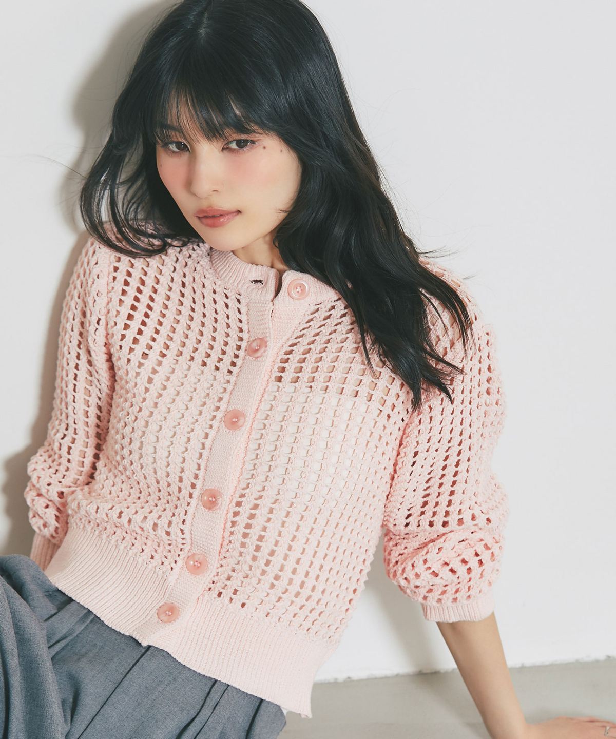 透かし編みニットカーディガン