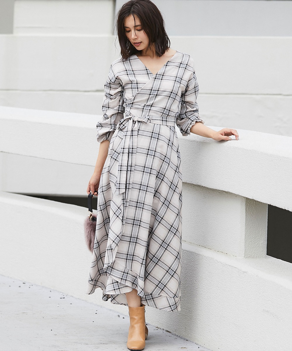 チェック柄カシュクールマキシワンピース