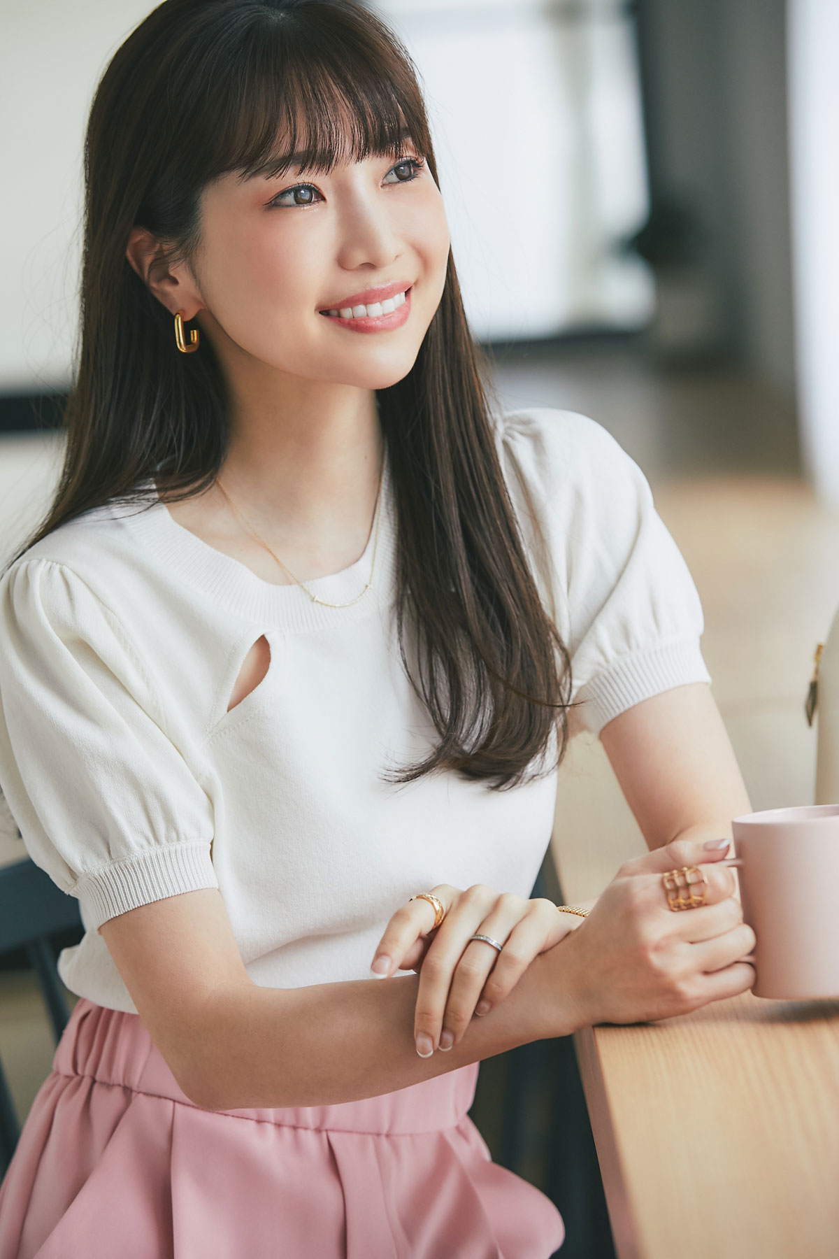 《マシェリコラボ》カットアウトニットプルオーバー