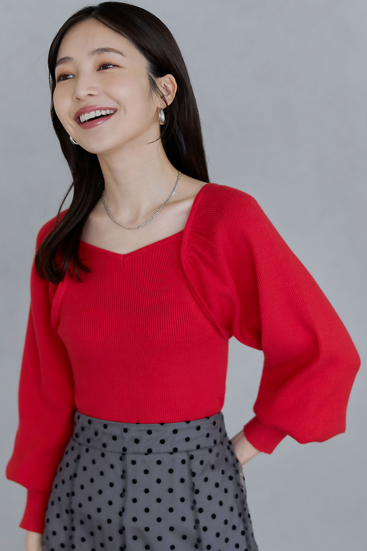 【SALE 拡大！】ギャザーボリュームスリーブニットプルオーバー＊SALE品につき返品/交換/注文確定後の変更キャンセル不可＊