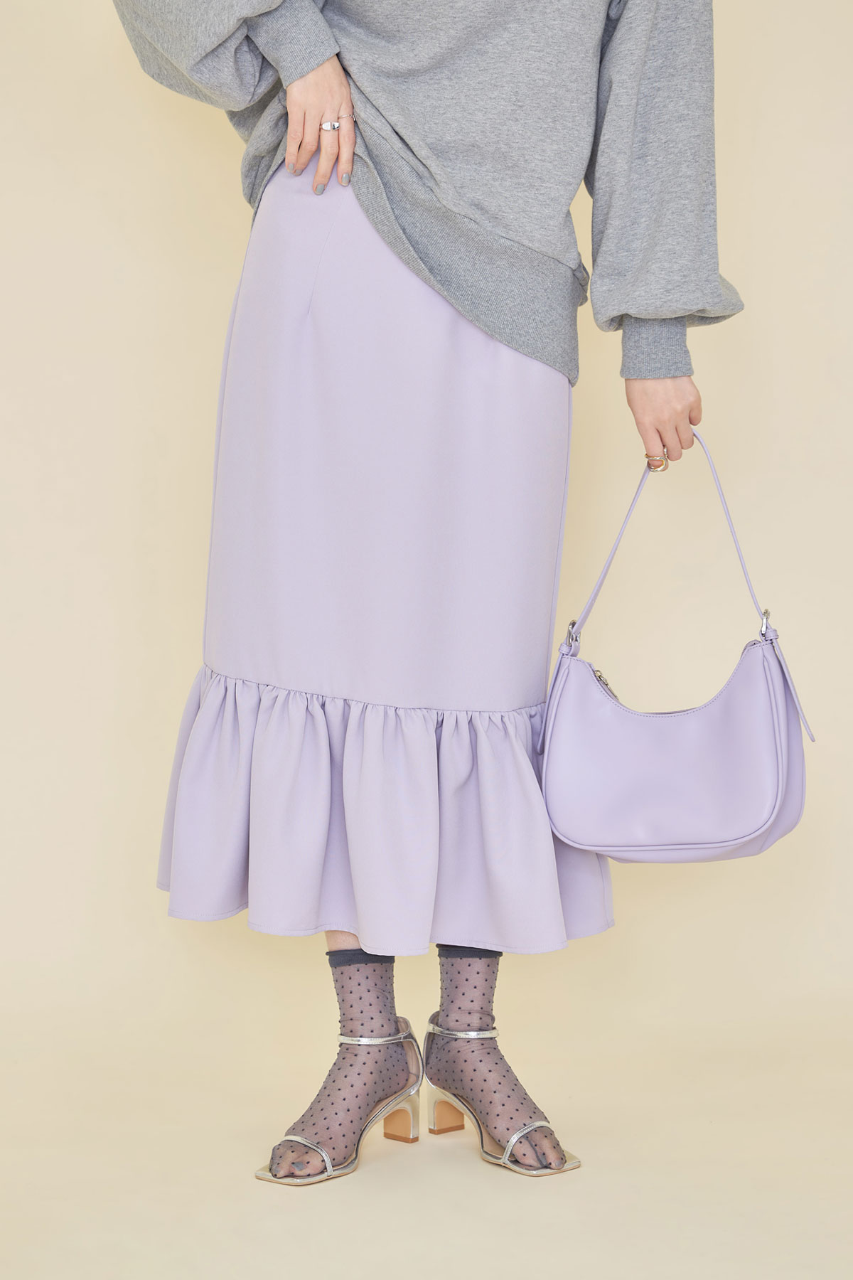 【SALE 拡大！】ペプラムフリルタイトスカート＊SALE品につき返品/交換/注文確定後の変更キャンセル不可＊