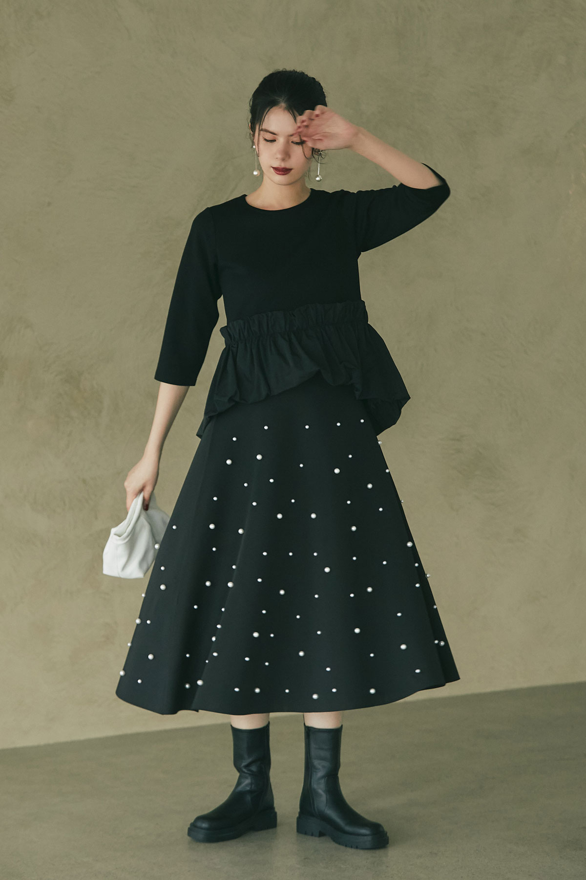 パールボンディングフレアスカート