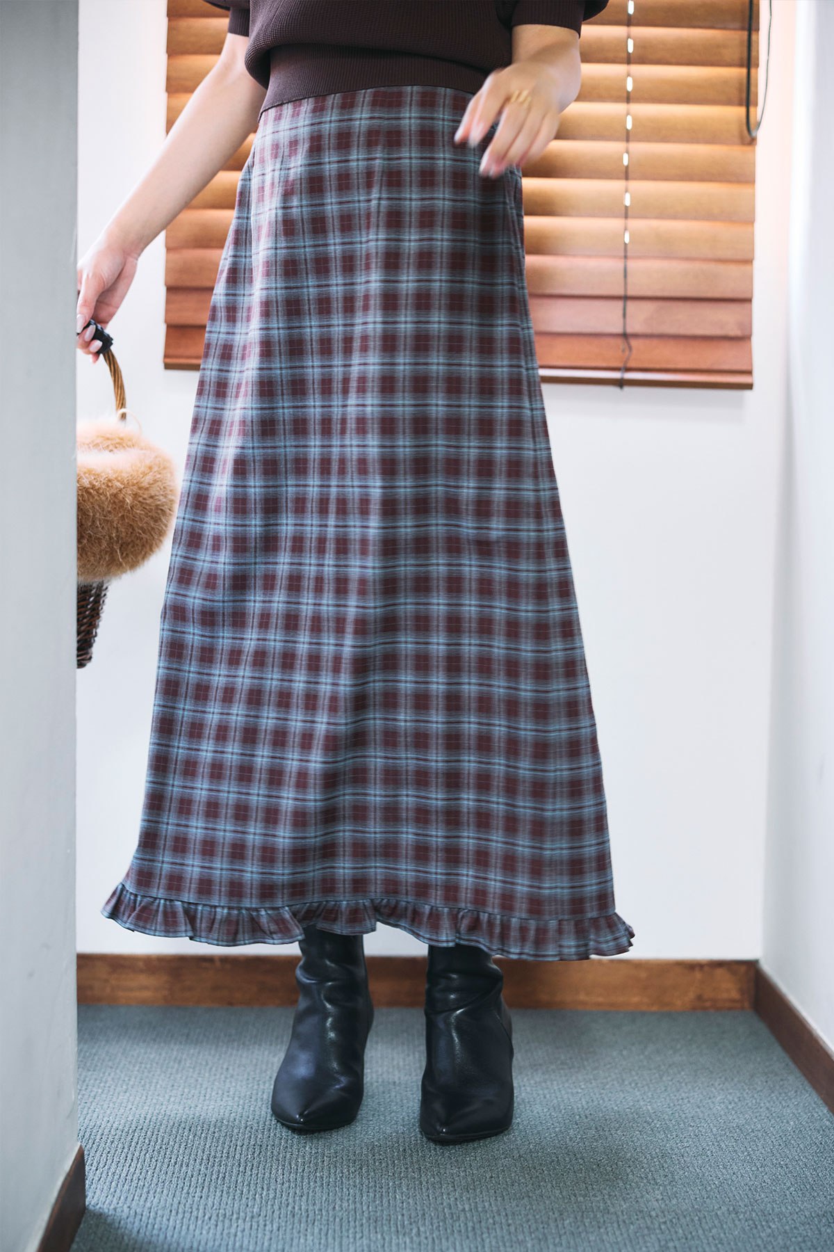 【AW SALE】裾フリルチェックタイトスカート＊SALE品につき返品/交換/注文確定後の変更キャンセル不可＊