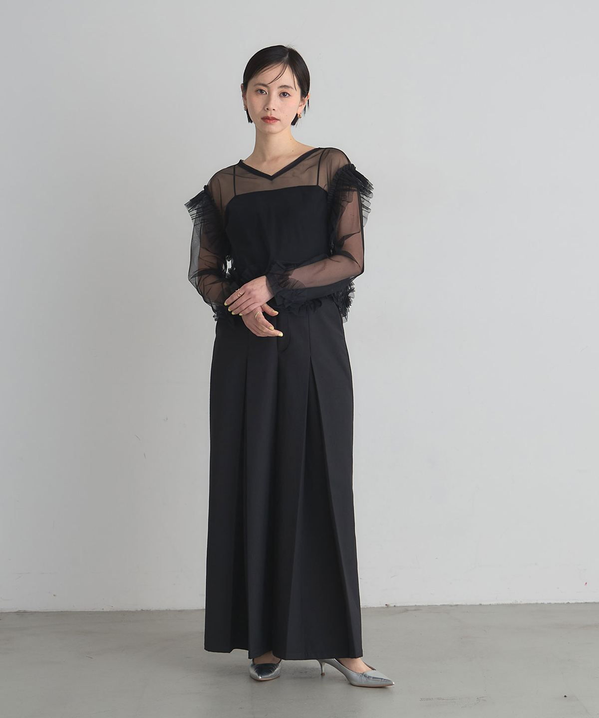 【2026 AUTUMN SALE】前後2WAYフリルチュールシアートップス＊SALE品につき返品/交換/注文確定後の変更キャンセル不可＊