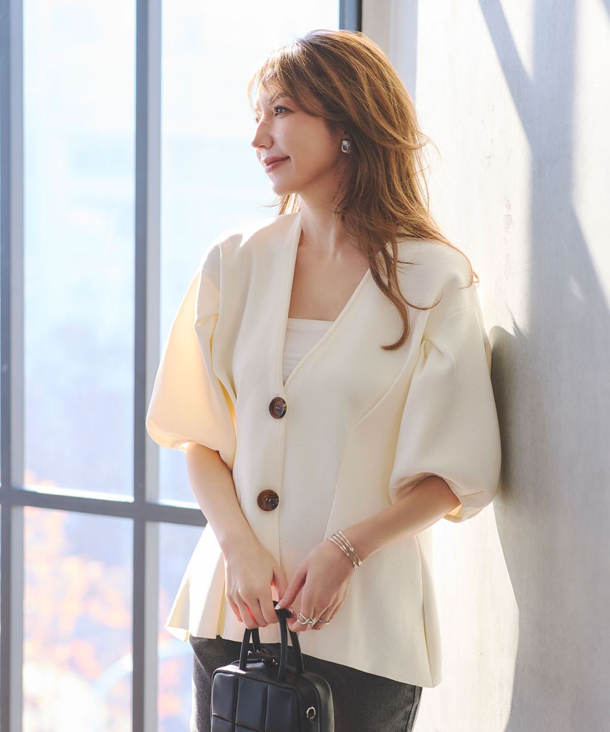 【美香さん着用】タックインペプラムニット