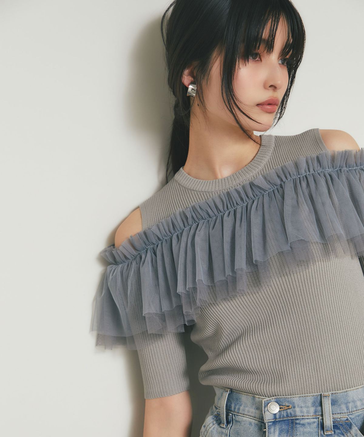 【TIME SALE】チュールフリルオープンショルダーニット＊SALE品につき返品/交換/注文確定後の変更キャンセル不可＊