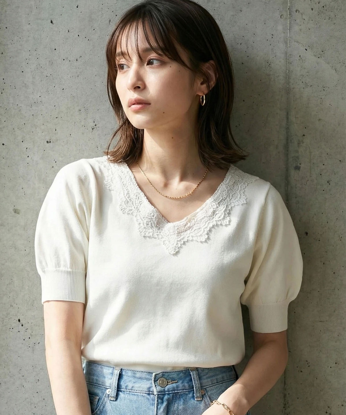 【TIME SALE】レーストリミングVネックニット＊SALE品につき返品/交換/注文確定後の変更キャンセル不可＊