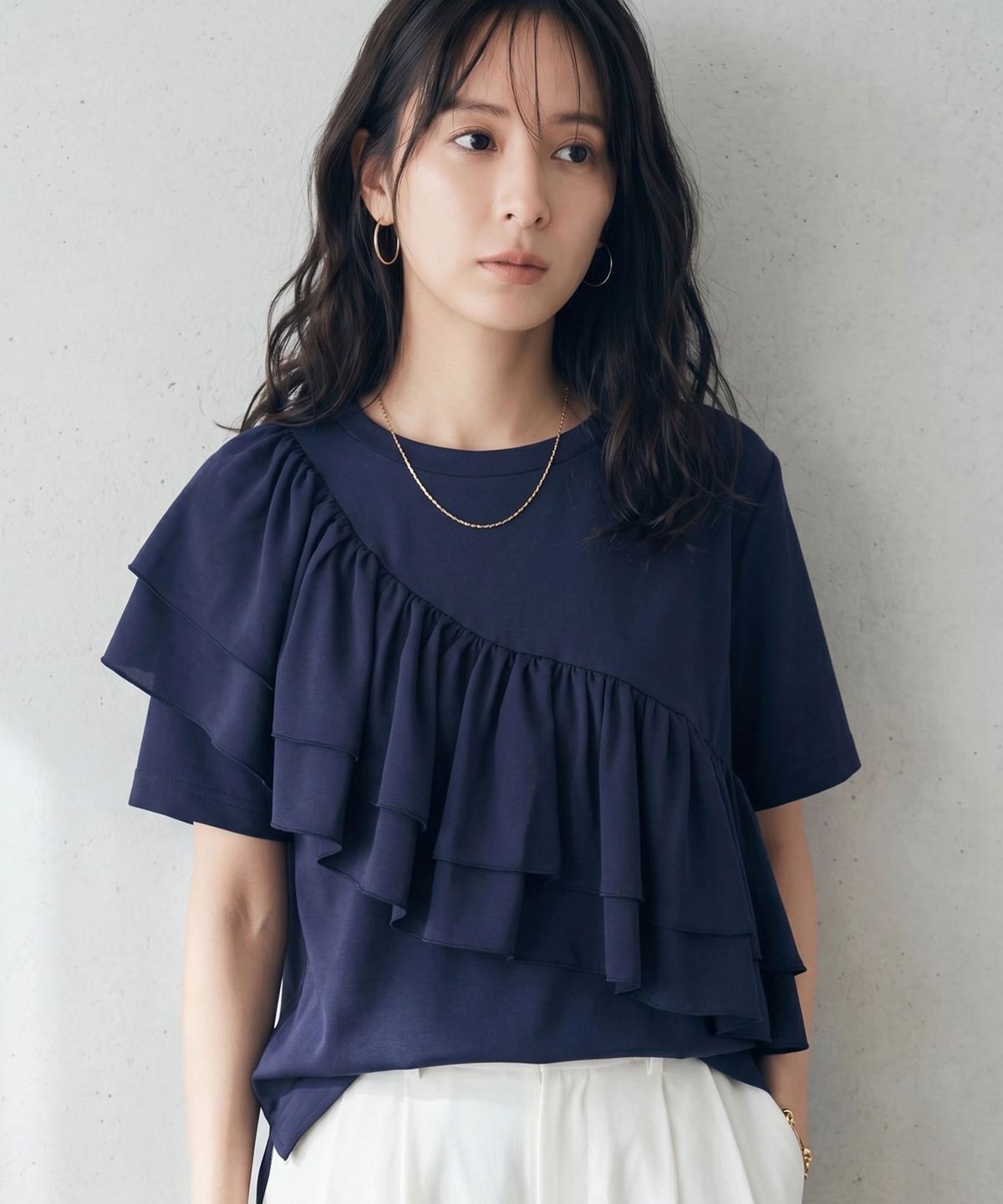 【接触冷感・汗染み防止・UVカット】2段フリルTシャツ