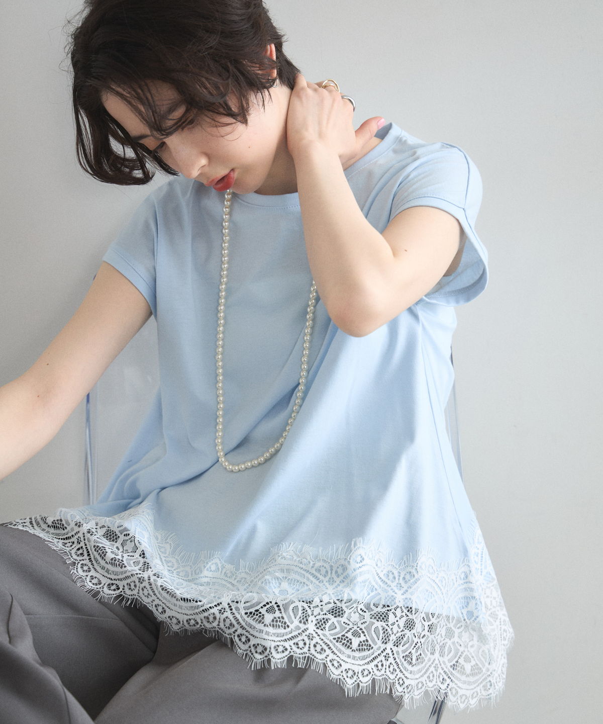 裾レース半袖Ｔシャツ