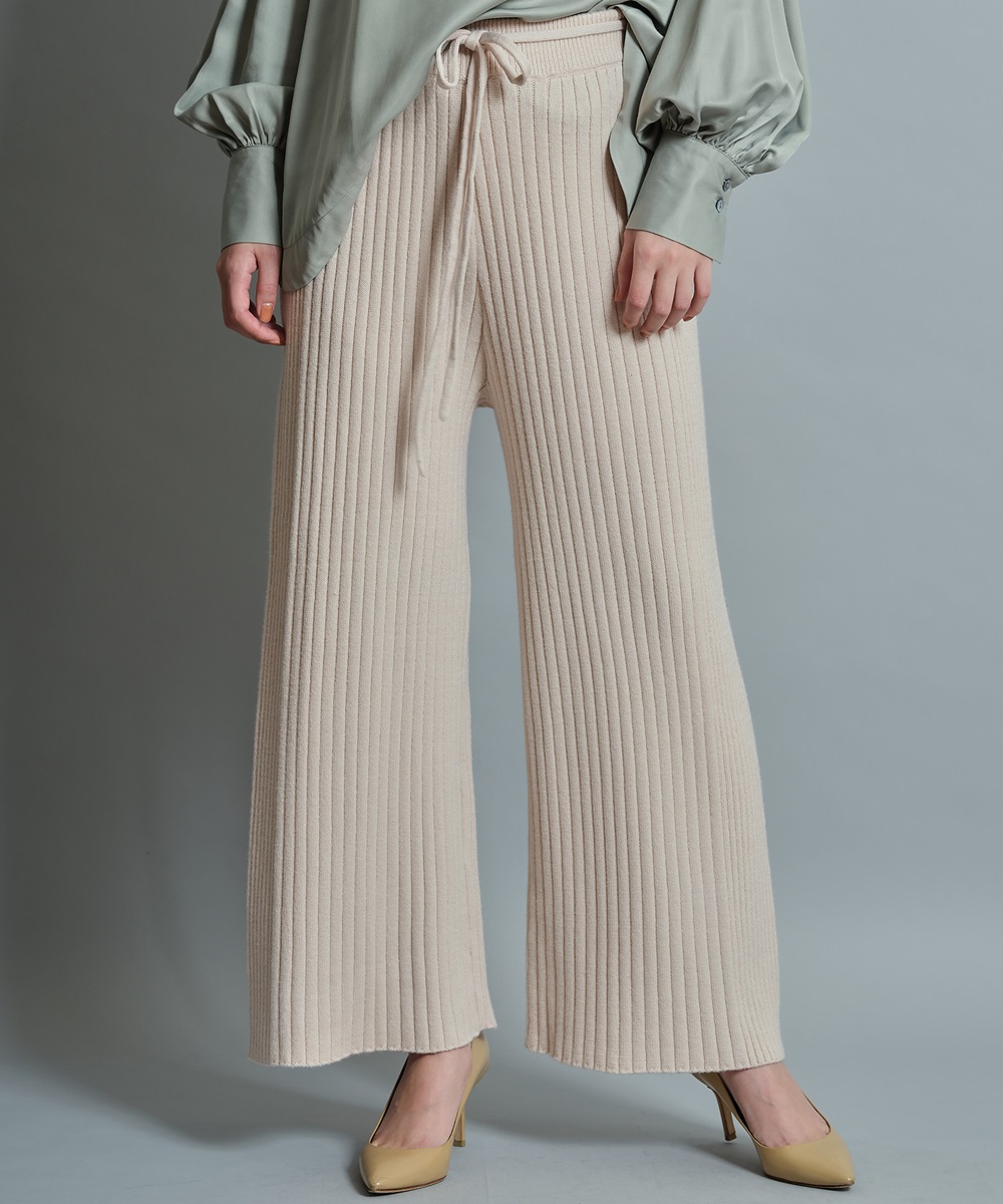 リブニットパンツ《一部店舗のみ入荷》