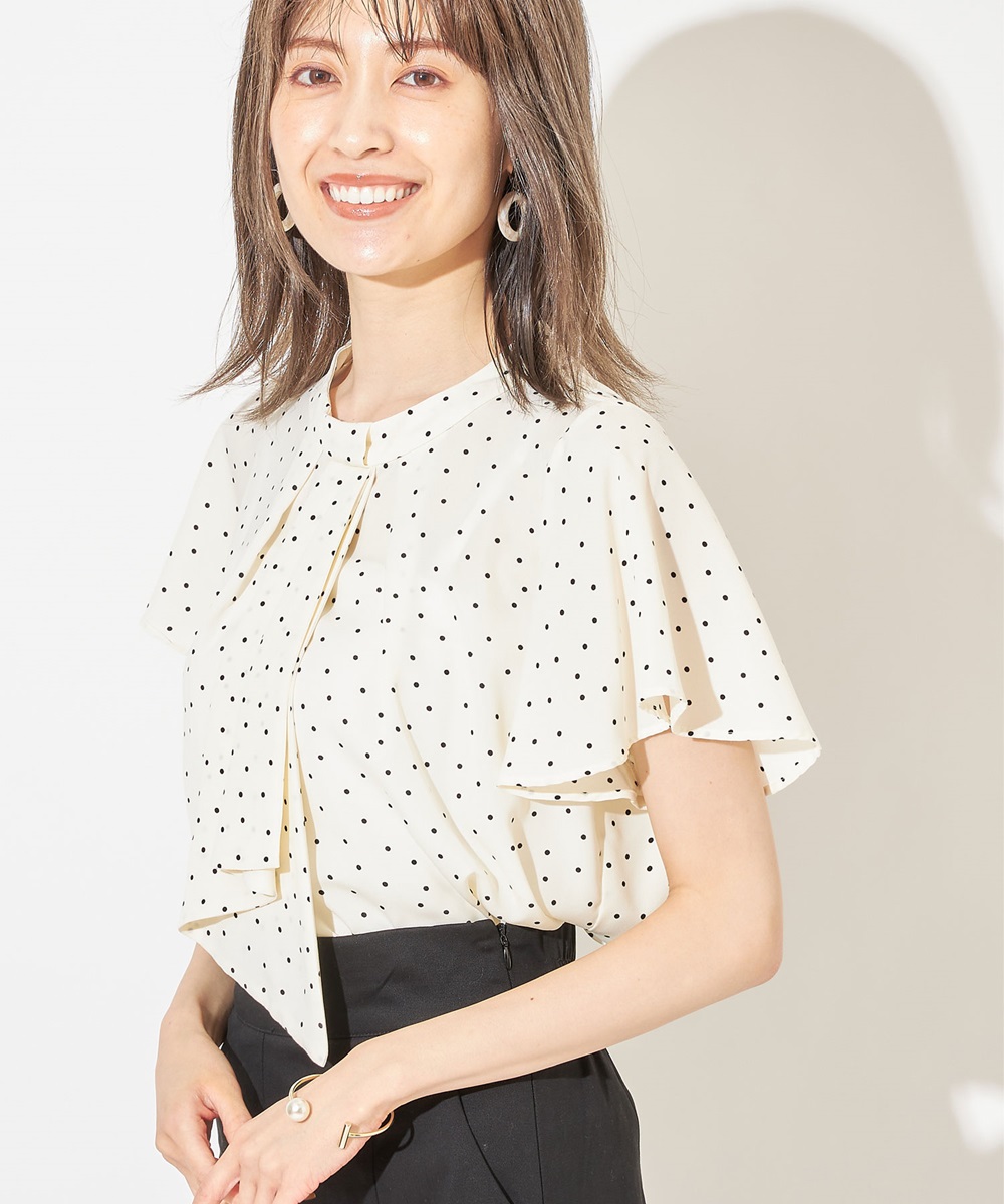 ボウタイブラウス※一部店舗のみ入荷