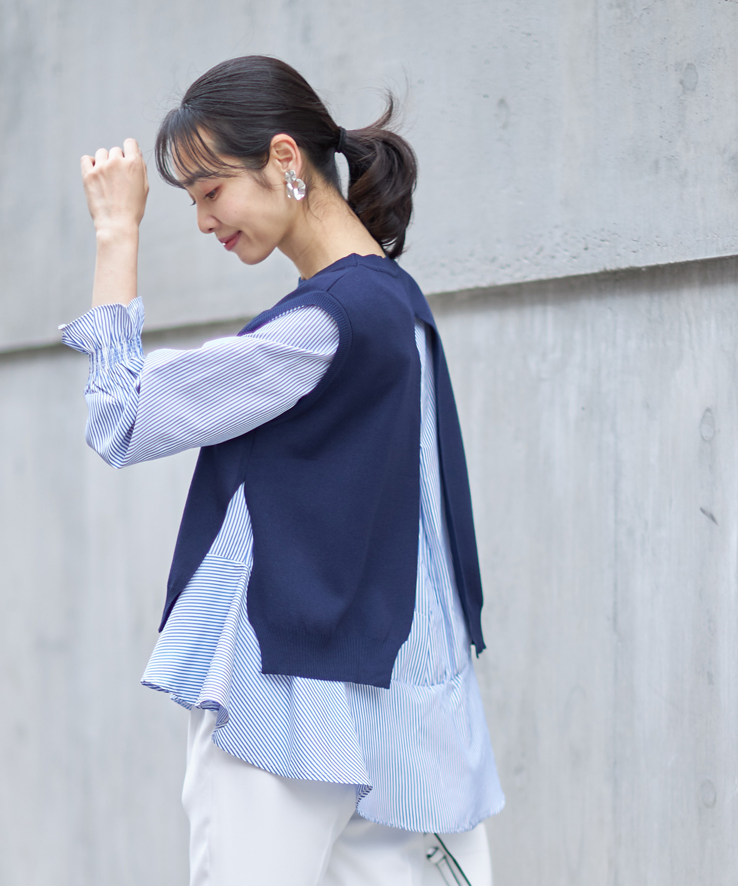 バックスリットドッキングニット※一部店舗のみ入荷