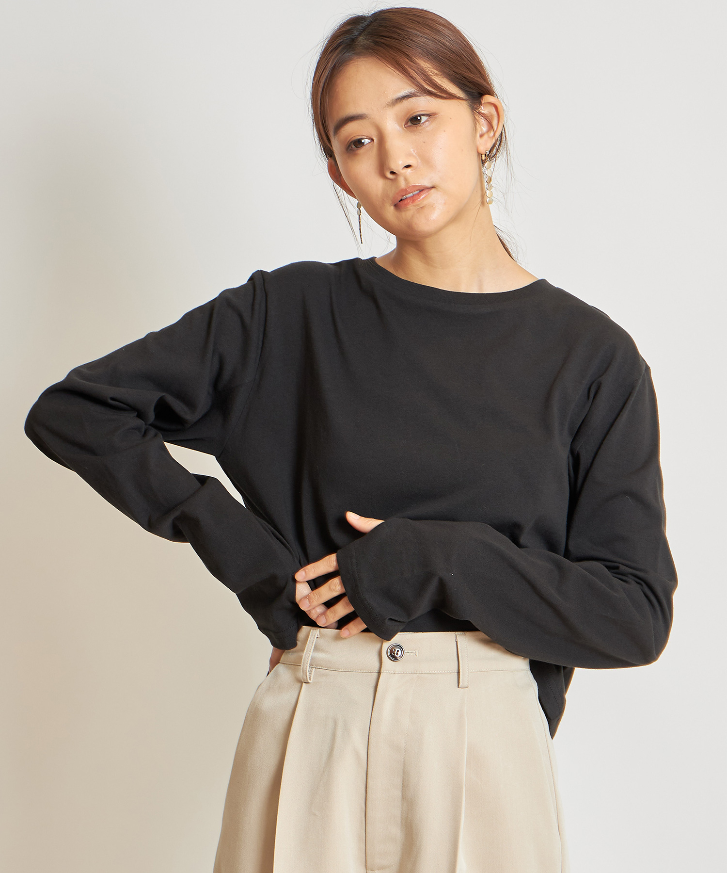 フィンガーホールロングＴシャツ※一部店舗のみ入荷