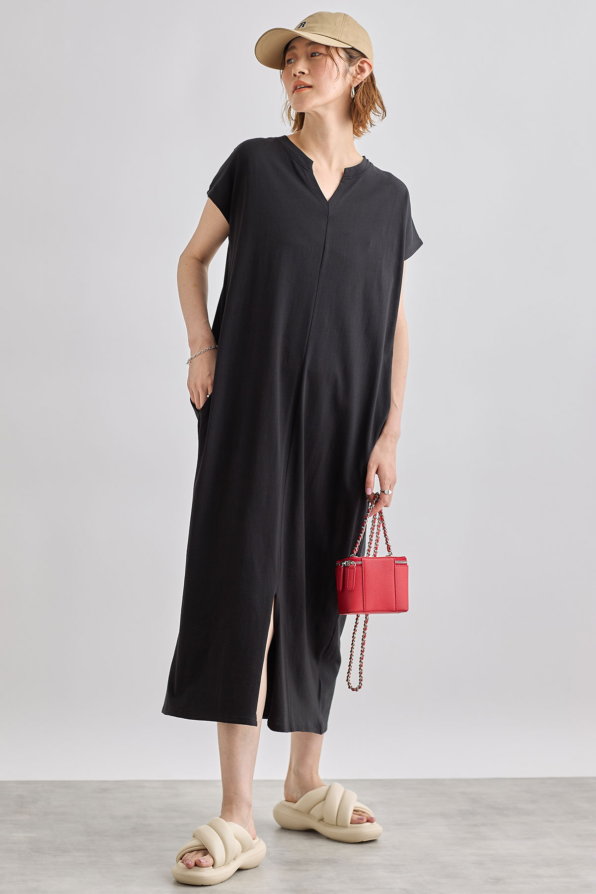 キーネックフレンチワンピース※一部店舗のみ入荷