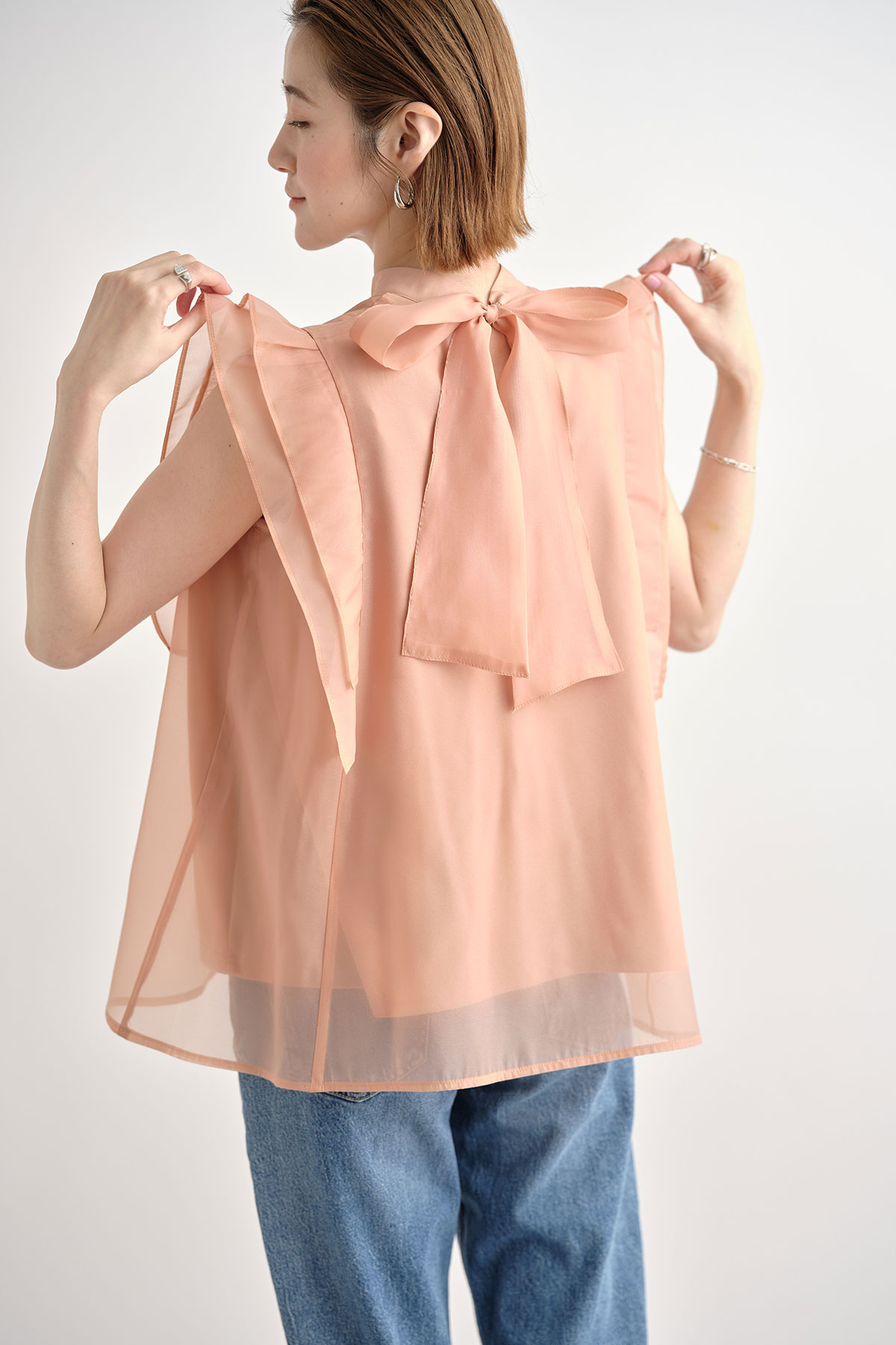 【WEB限定】バックリボンオーガンジーブラウス
