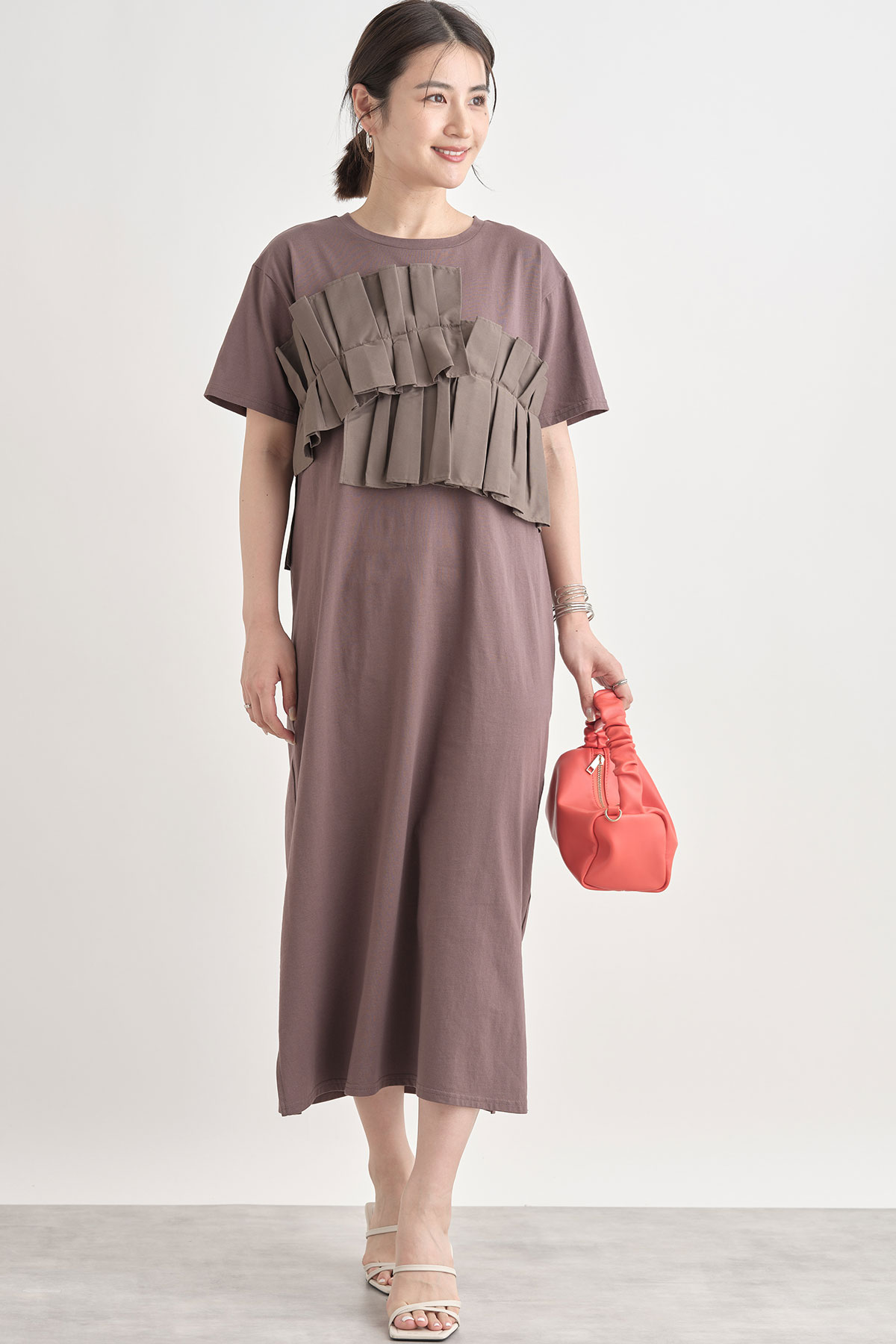 【WEB限定】フリル付きカットワンピース