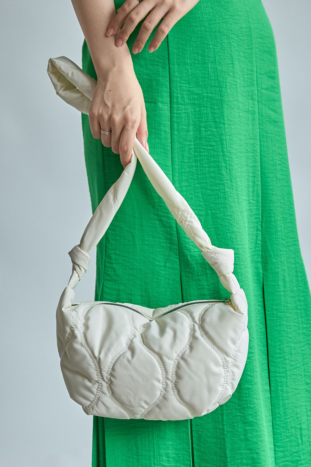 キルティングボディバッグ※一部店舗のみ入荷