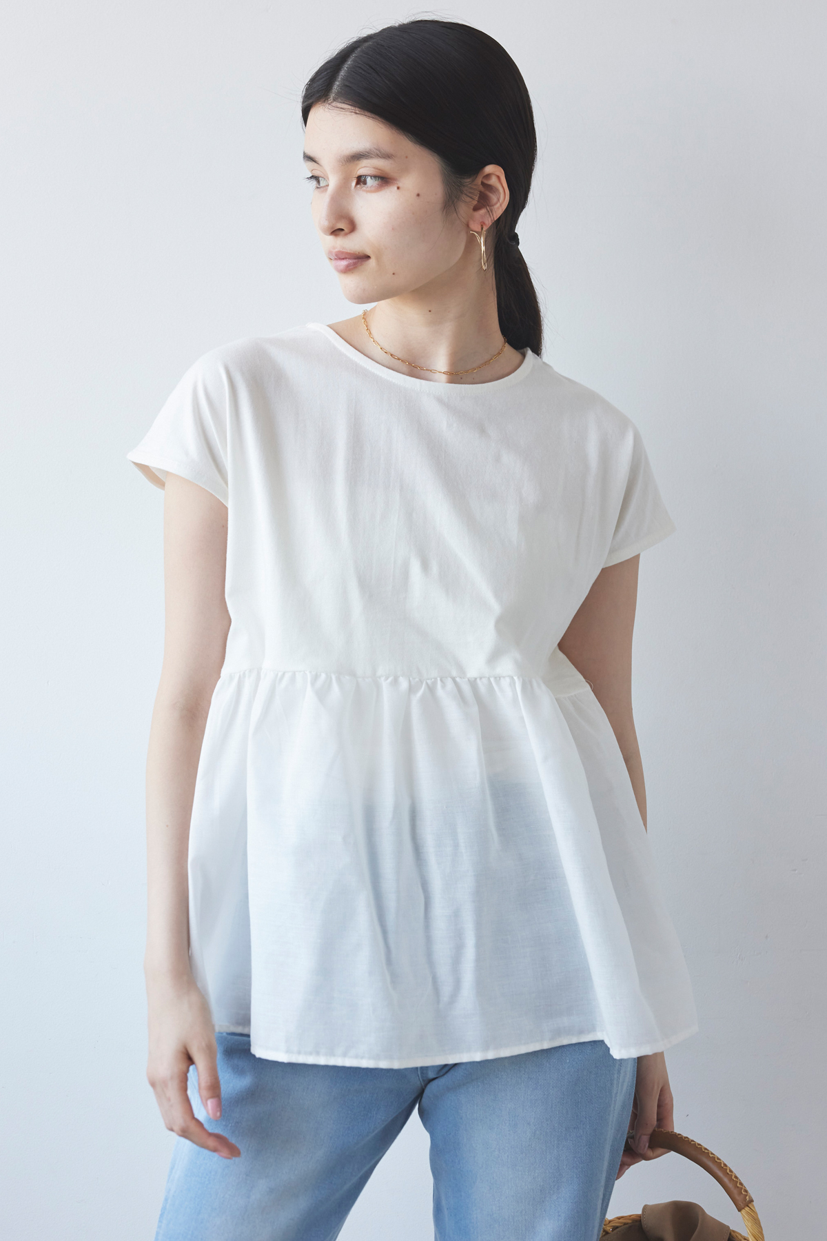 切替ペプラムTシャツ※一部店舗のみ入荷