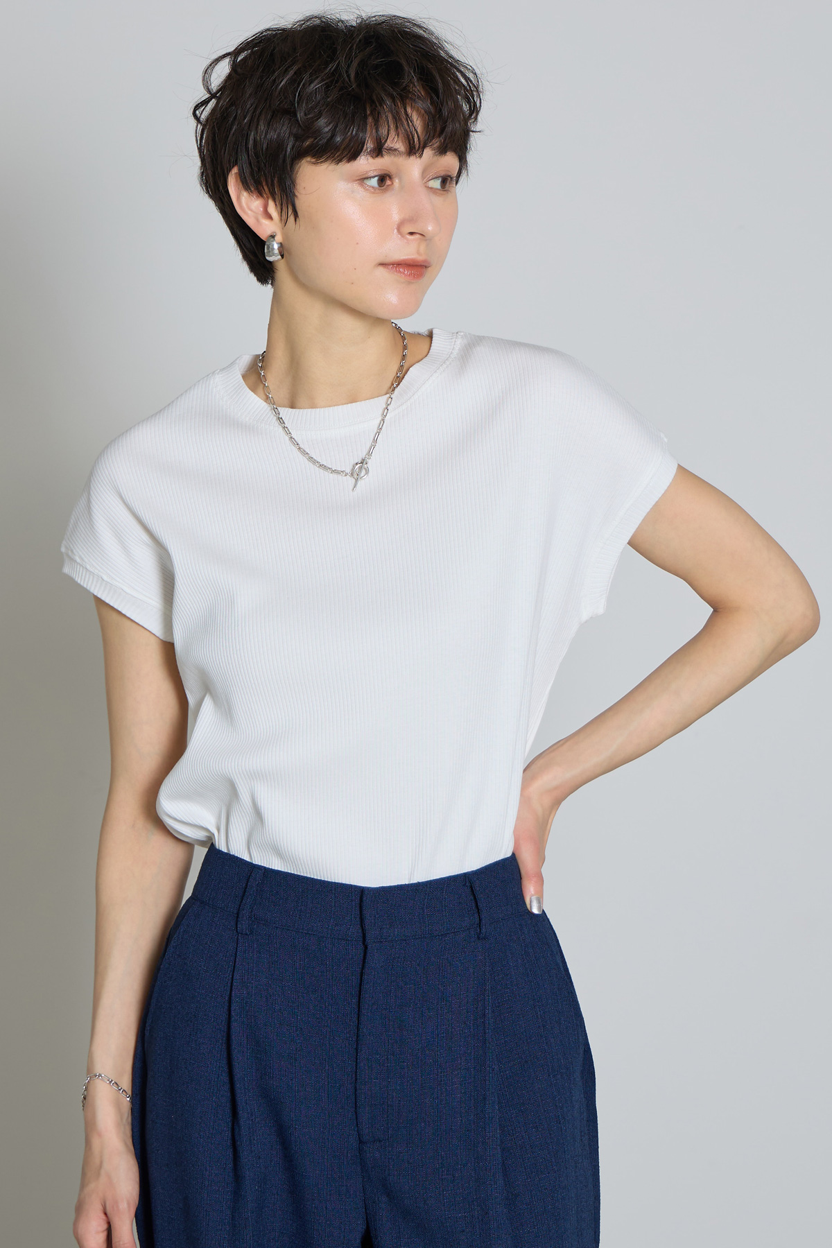 フレンチスリーブTシャツ※一部店舗のみ入荷＊SALE品につき返品/交換/注文確定後の変更キャンセル不可＊