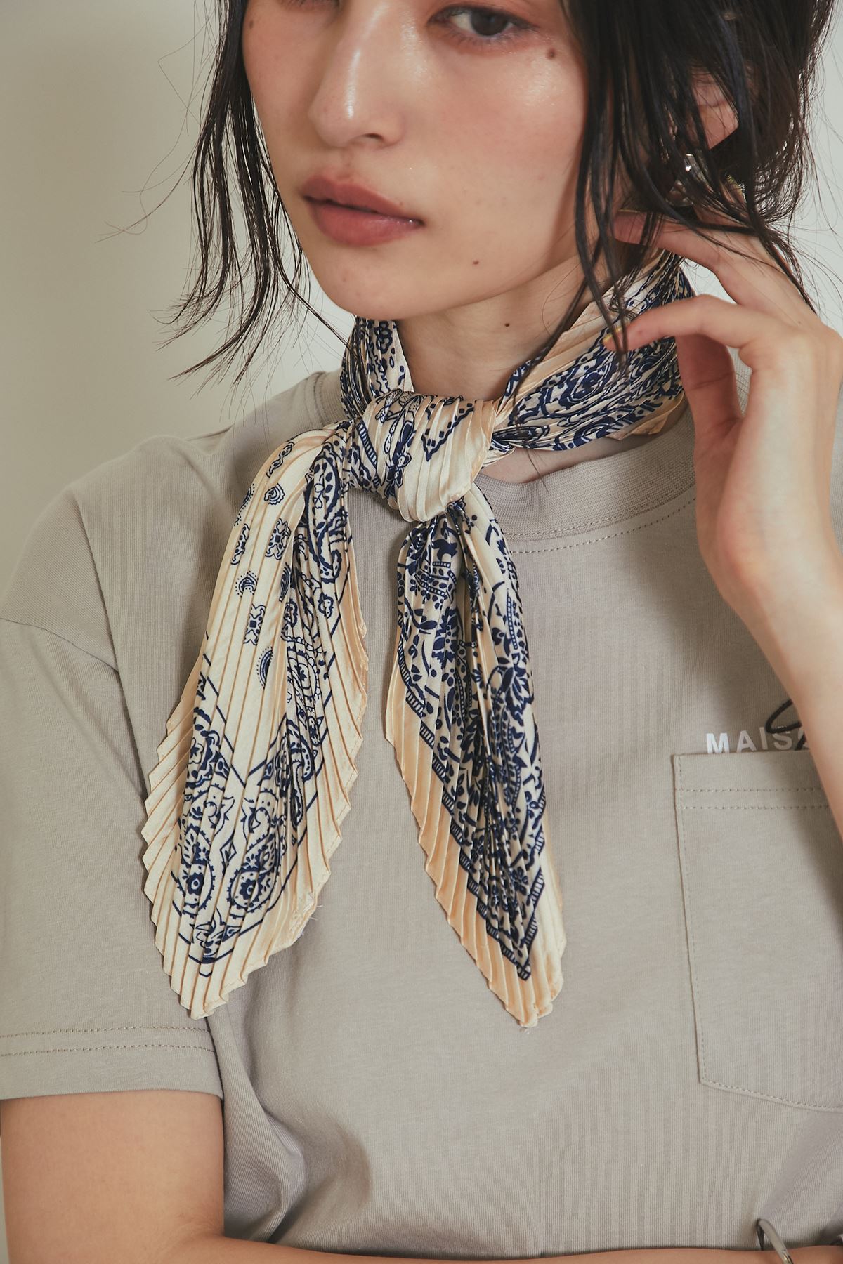 ペイズリープリーツスカーフ※一部店舗のみ入荷