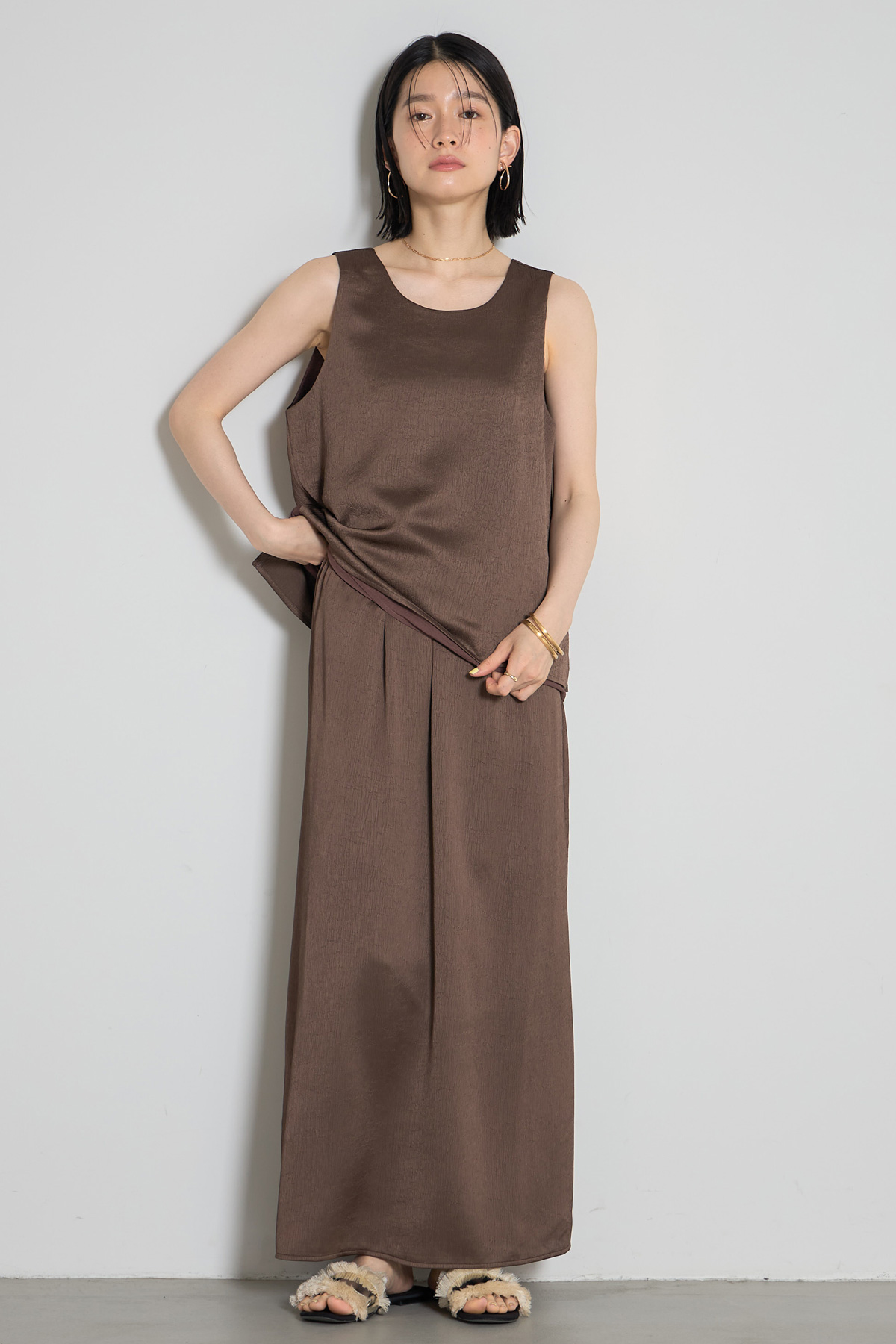 【8/27 0:00 SALE再値下げ！】サテンロングスカート(145-196952とセットアップ可能)＊SALE品につき返品/交換/注文確定後の変更キャンセル不可＊