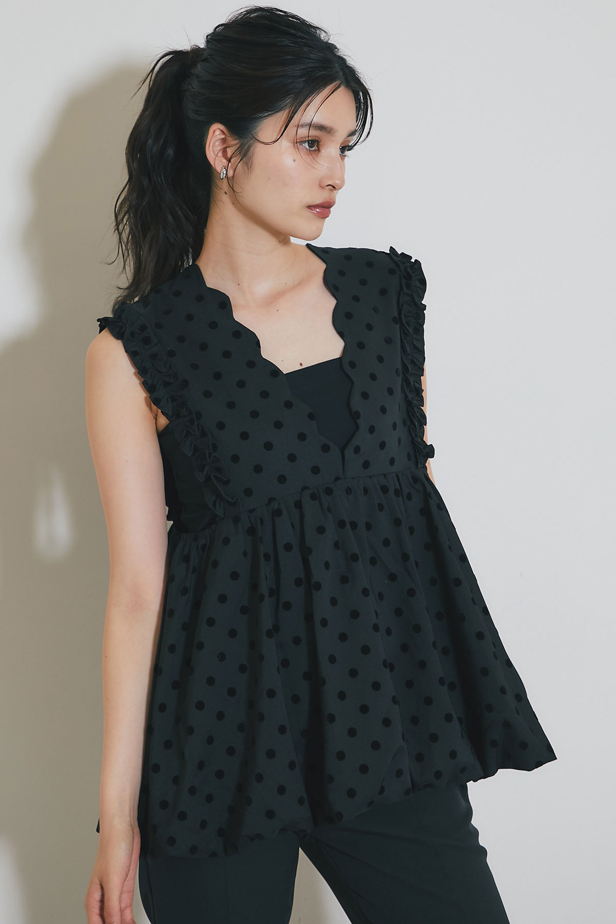 【WEB限定】バルーンドットスカラップベスト