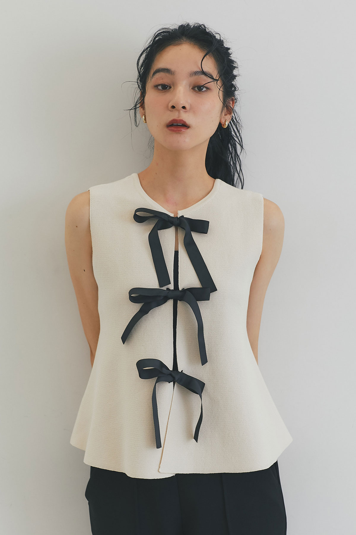 グログランリボンペプラムジレ※一部店舗のみ入荷