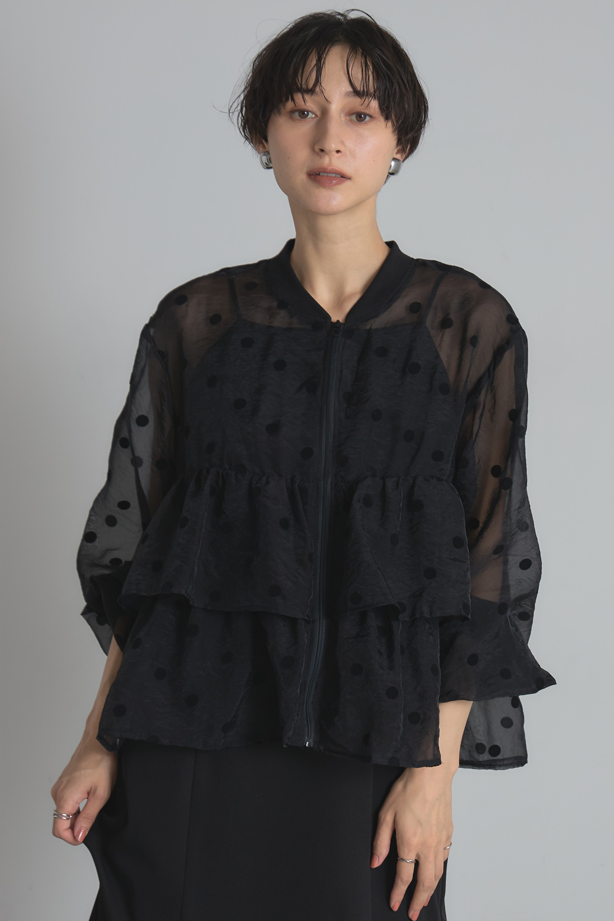 シアードットフリルブルゾン※一部店舗のみ入荷