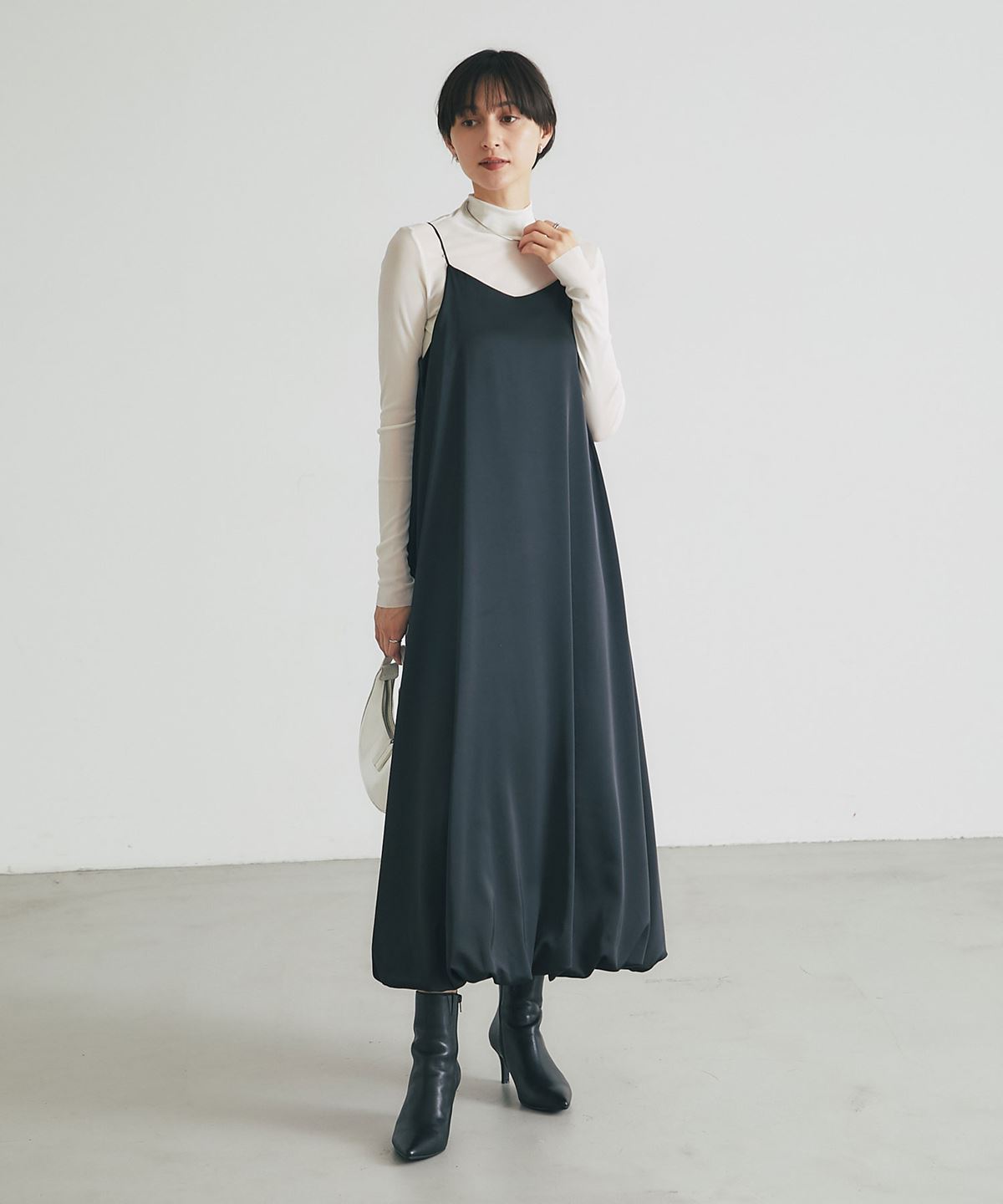 【オフィシャルサイト限定】マットサテンバルーンキャミワンピース