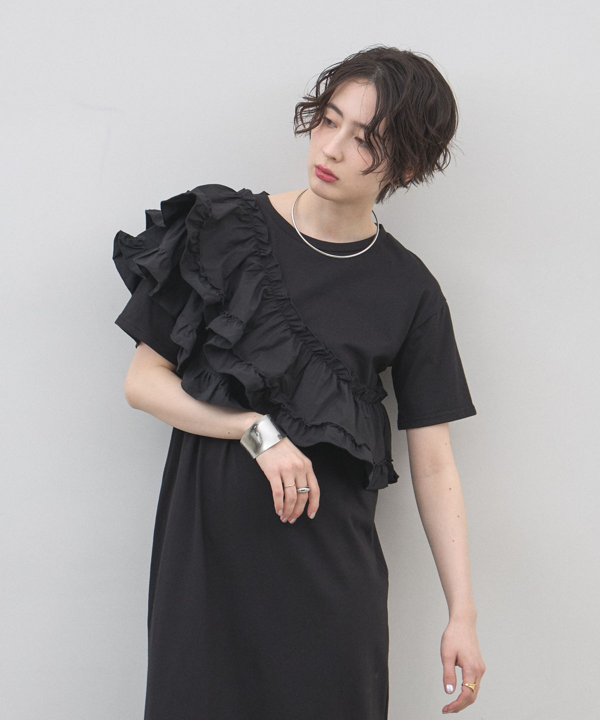 フリルカットワンピース