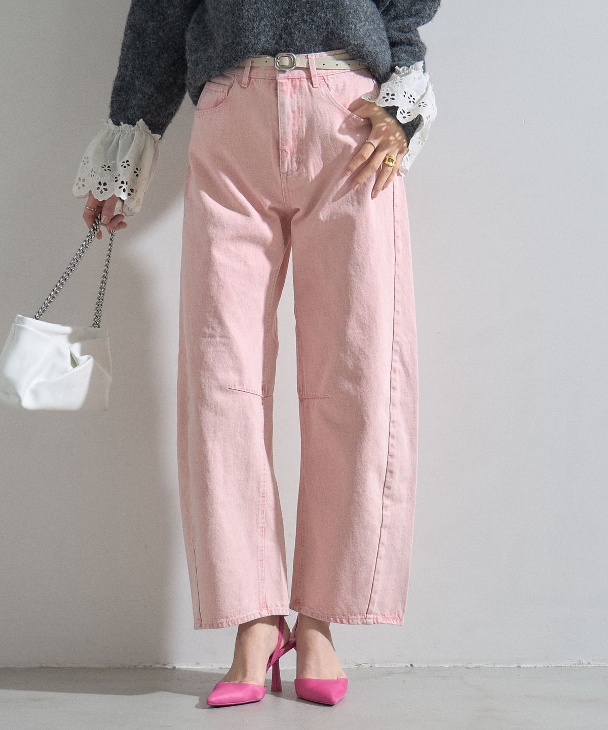 【オフィシャルサイト限定】カラーデニムバレルレッグパンツ