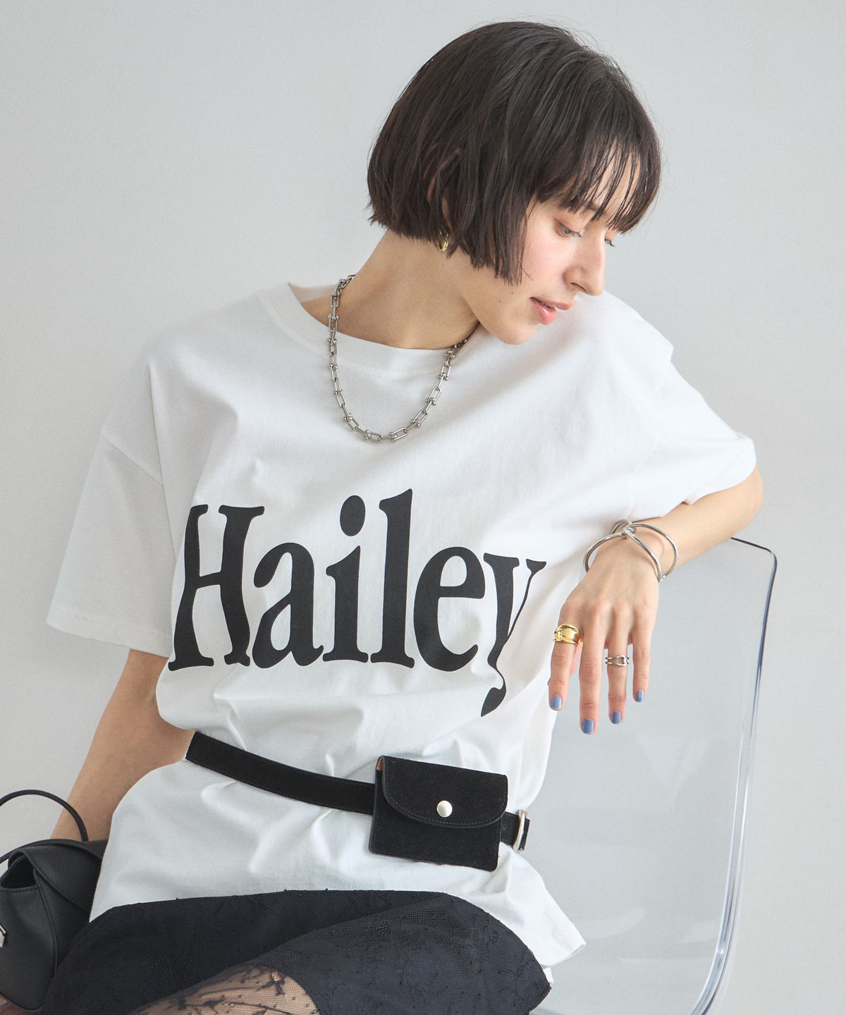 HaileyビッグロゴTシャツ