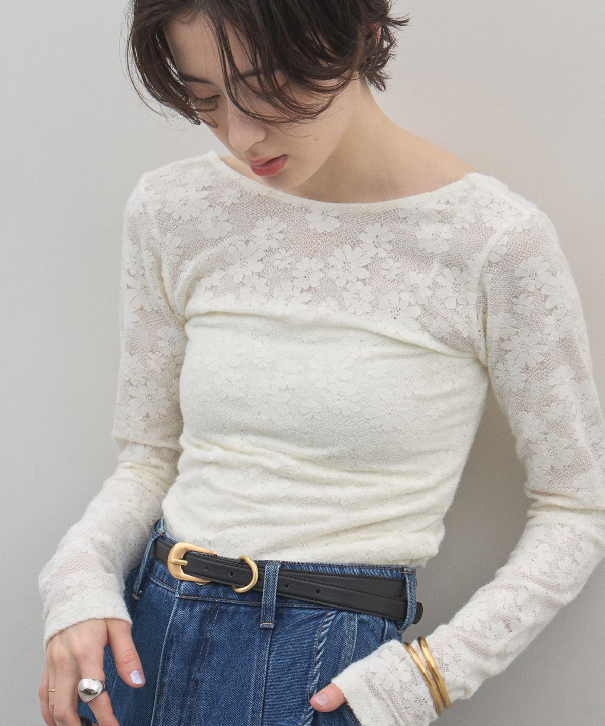 【オフィシャルサイト限定】総レースシアートップス