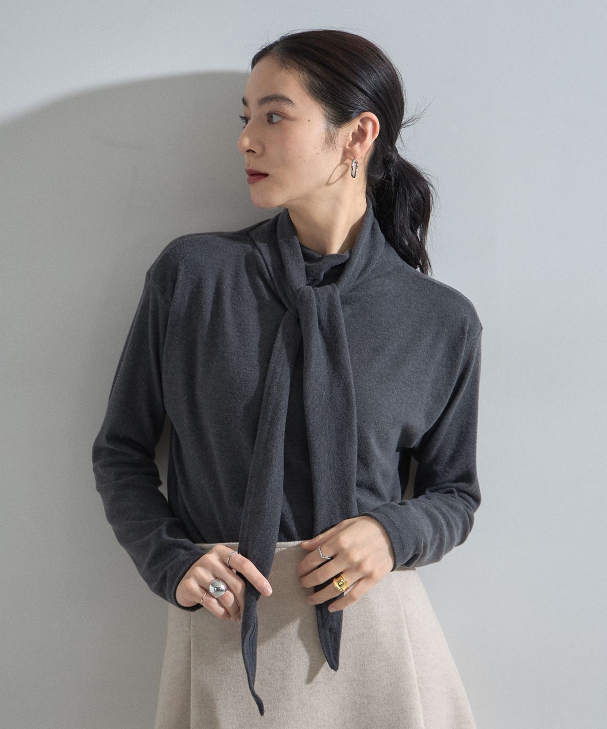 【オフィシャルサイト限定】ボウタイカットソー