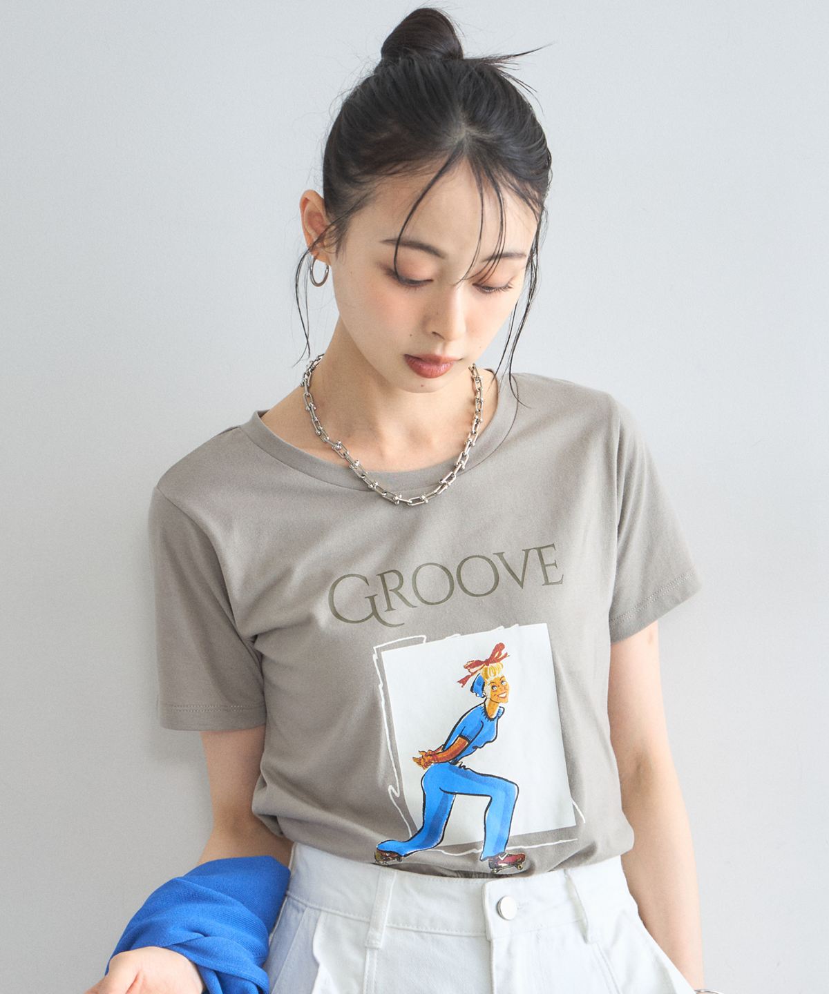 【オフィシャルサイト限定】スケートガールプリントTシャツ