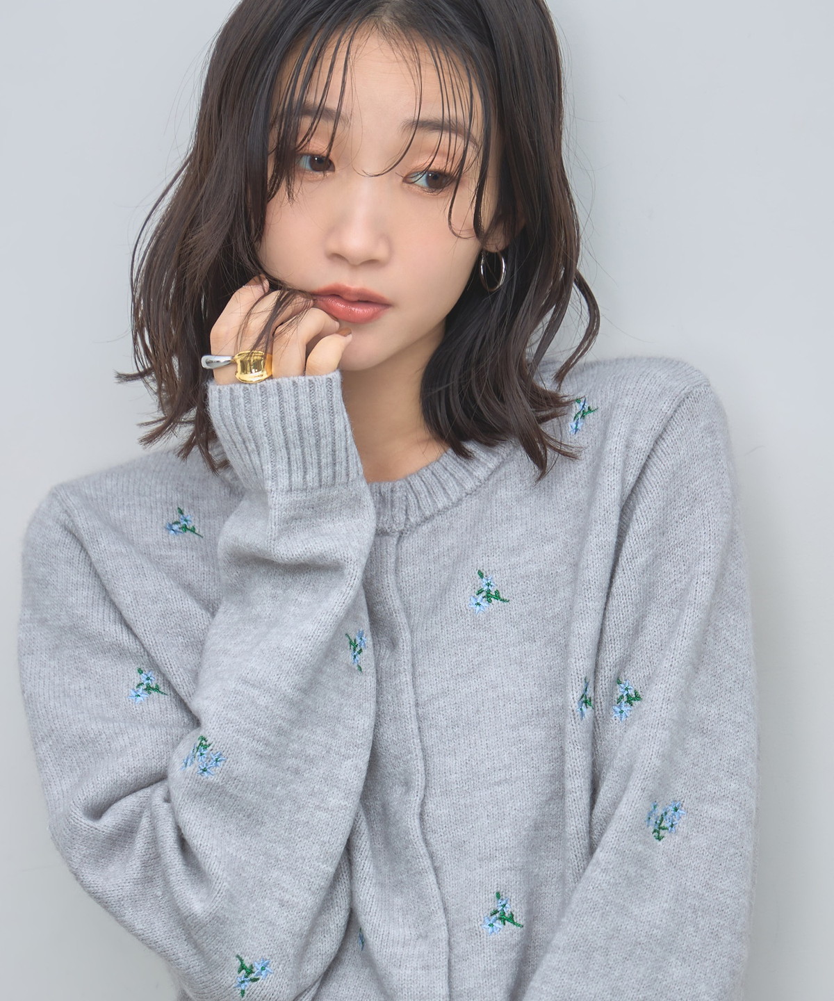 花刺繍カーディガン