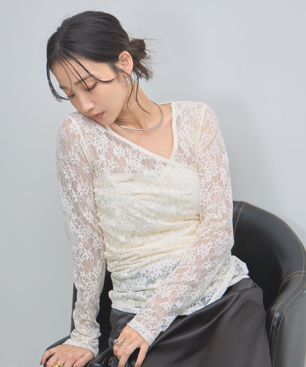 【オフィシャルサイト限定】レースカシュクールプルオーバー