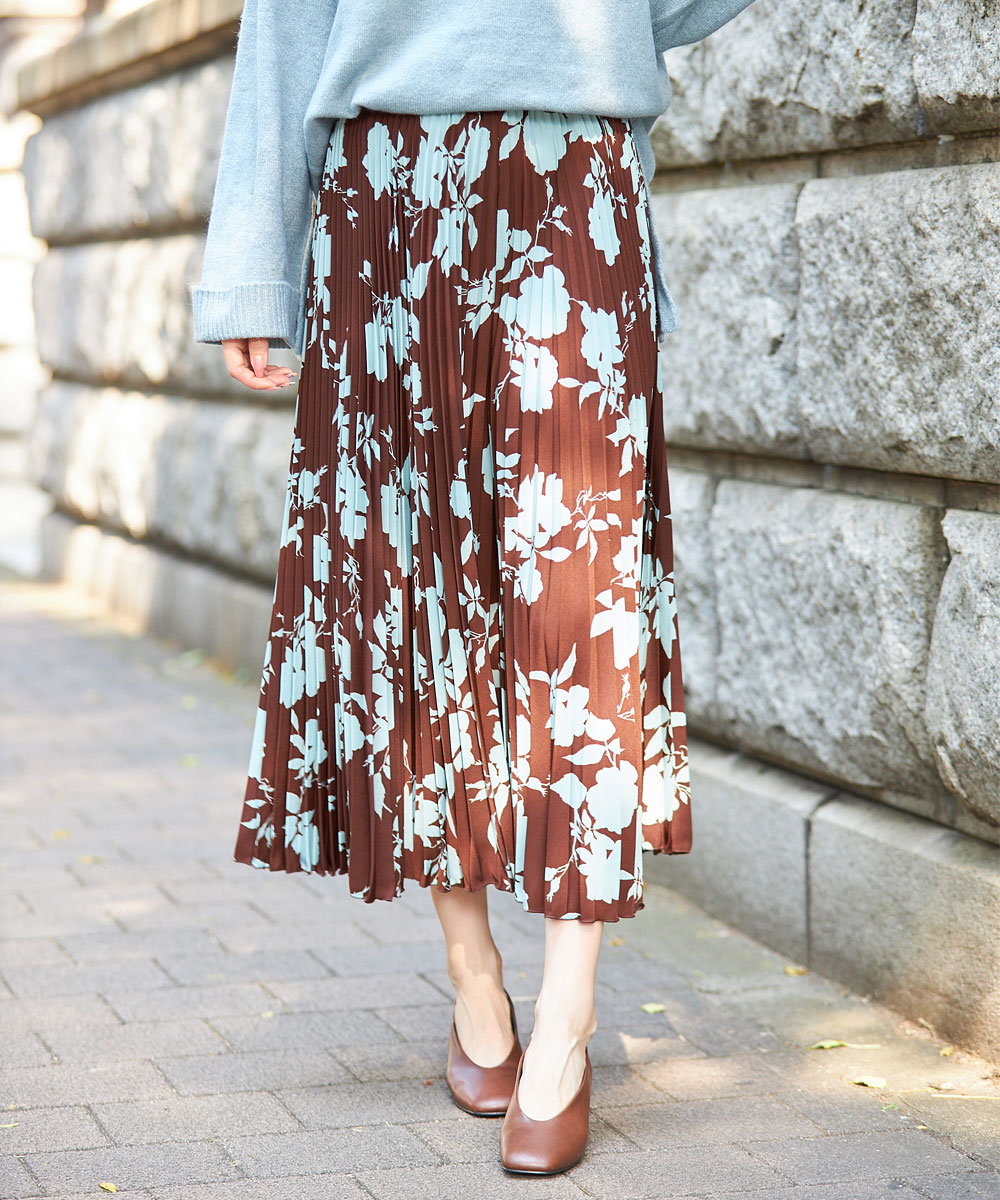 Web限定 オータムフラワープリーツスカーチョ