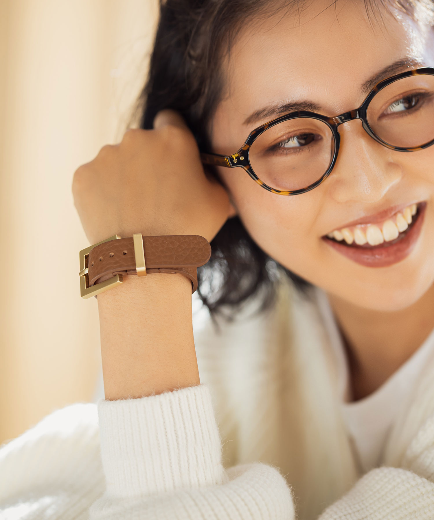 フェイクレザーブレスレット