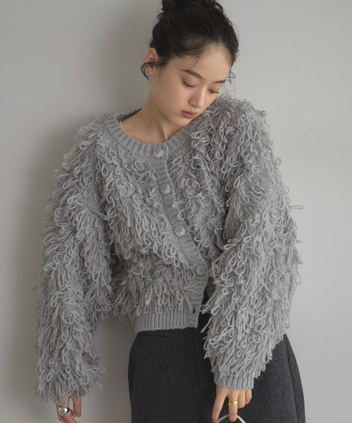 【オフィシャルサイト限定】ループフリンジショートカーデ