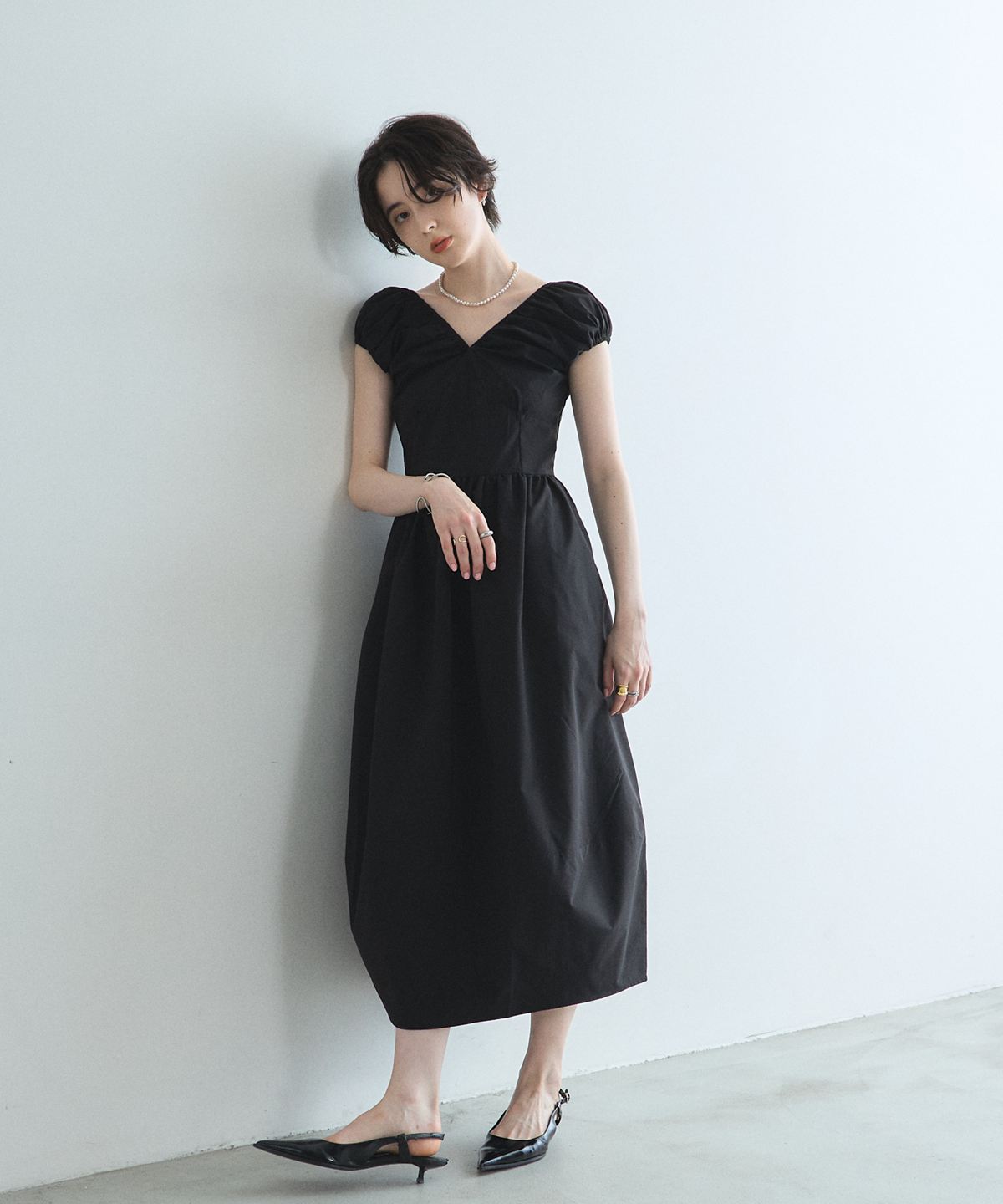 6月27日再販！【ARVELLIA】RUCHED SLIMーRINE DRESS