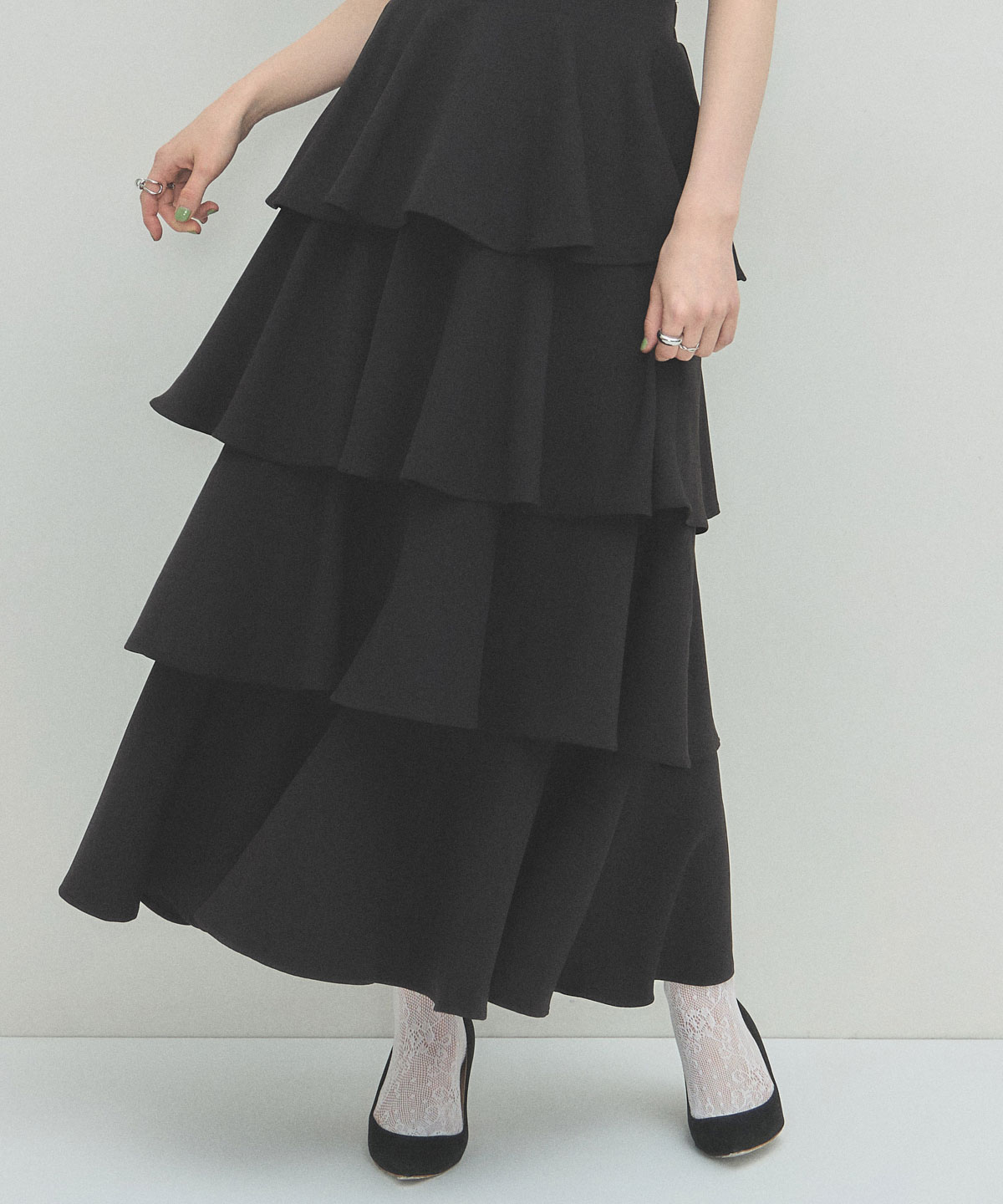【ARVELLIA】TIERED FLARE SKIRT