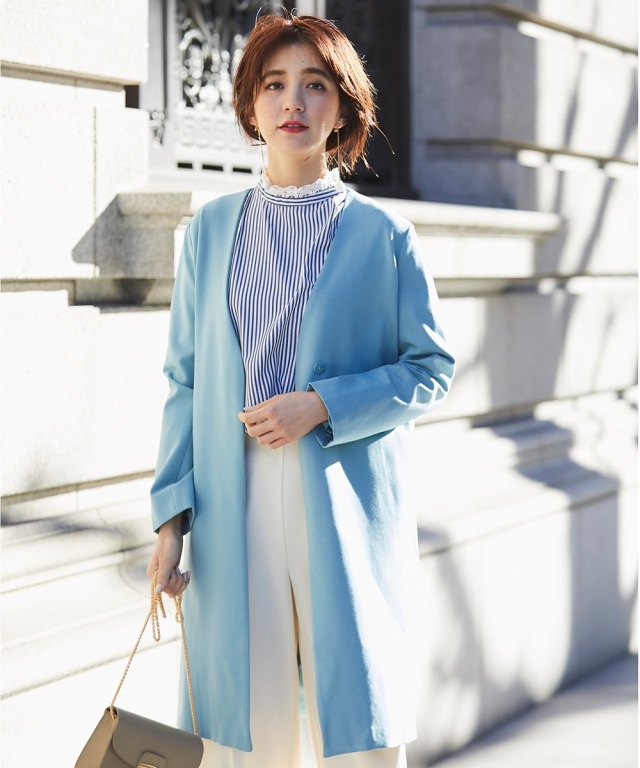 スタイルアップノーカラーシンプルコート