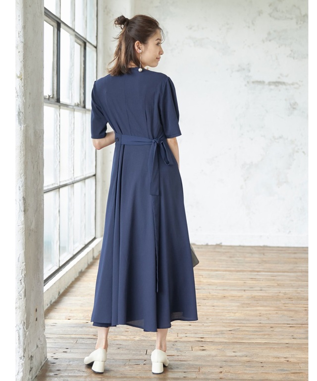 成瀬愛里さん着用 カシュクールラップワンピース